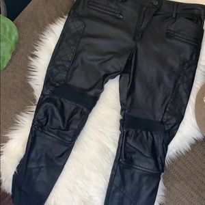 Zara Woman Faux Leather Leggings